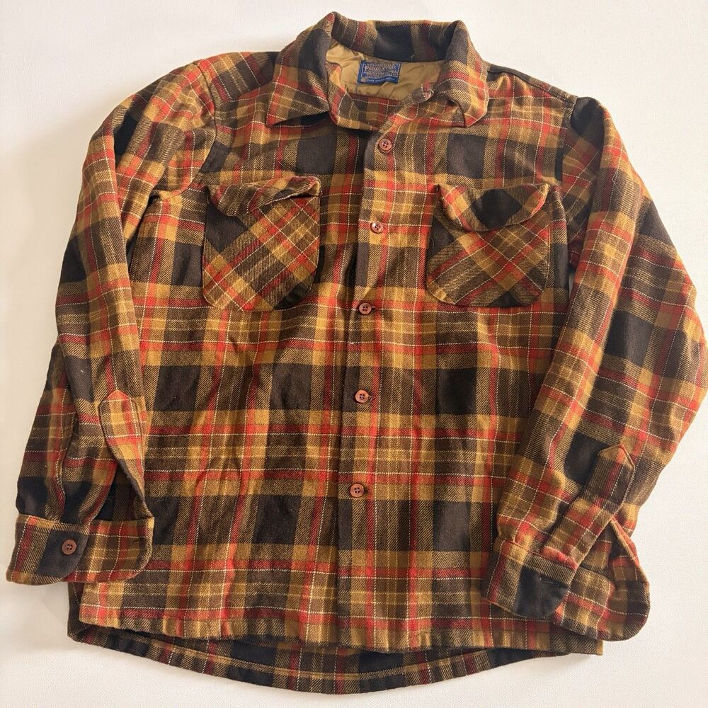 VTG Men’s Pendleton Wool Button M Made in USA, Loop Collar Flap Pockets 60’s